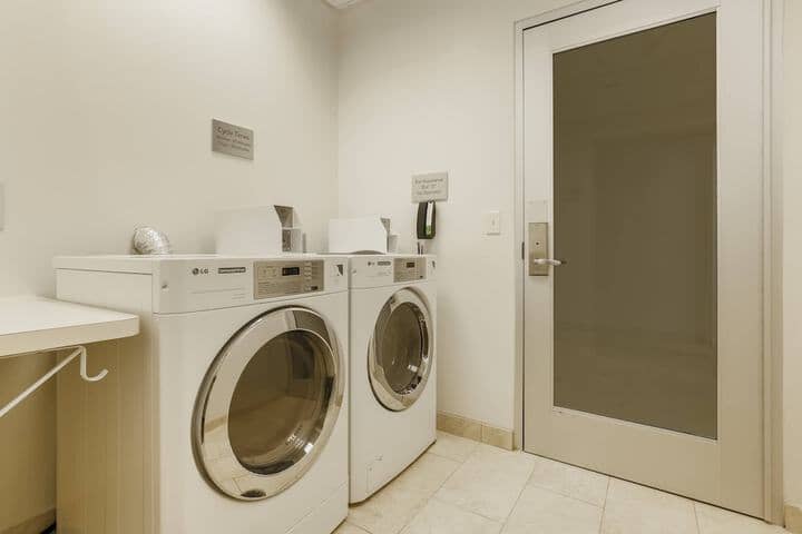 Laundry 20 of 45