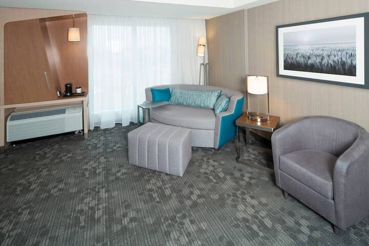 Room 9 of 45